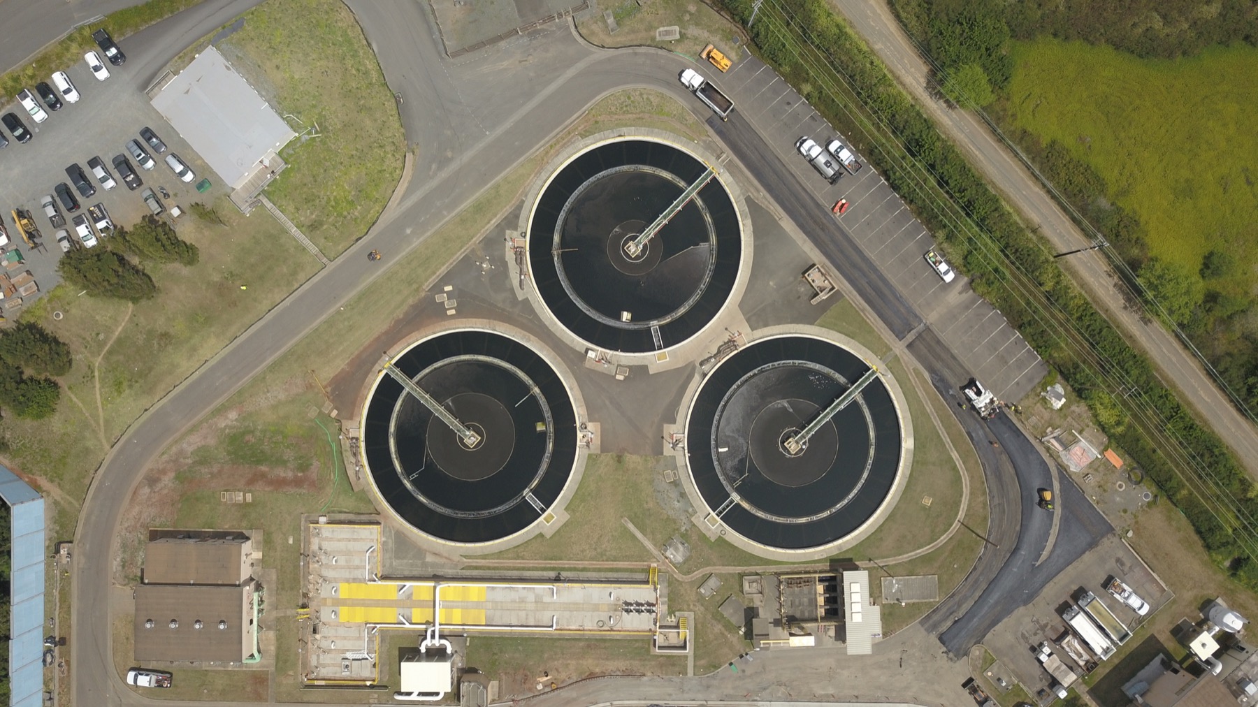 Industrial wastewater clarification basins
